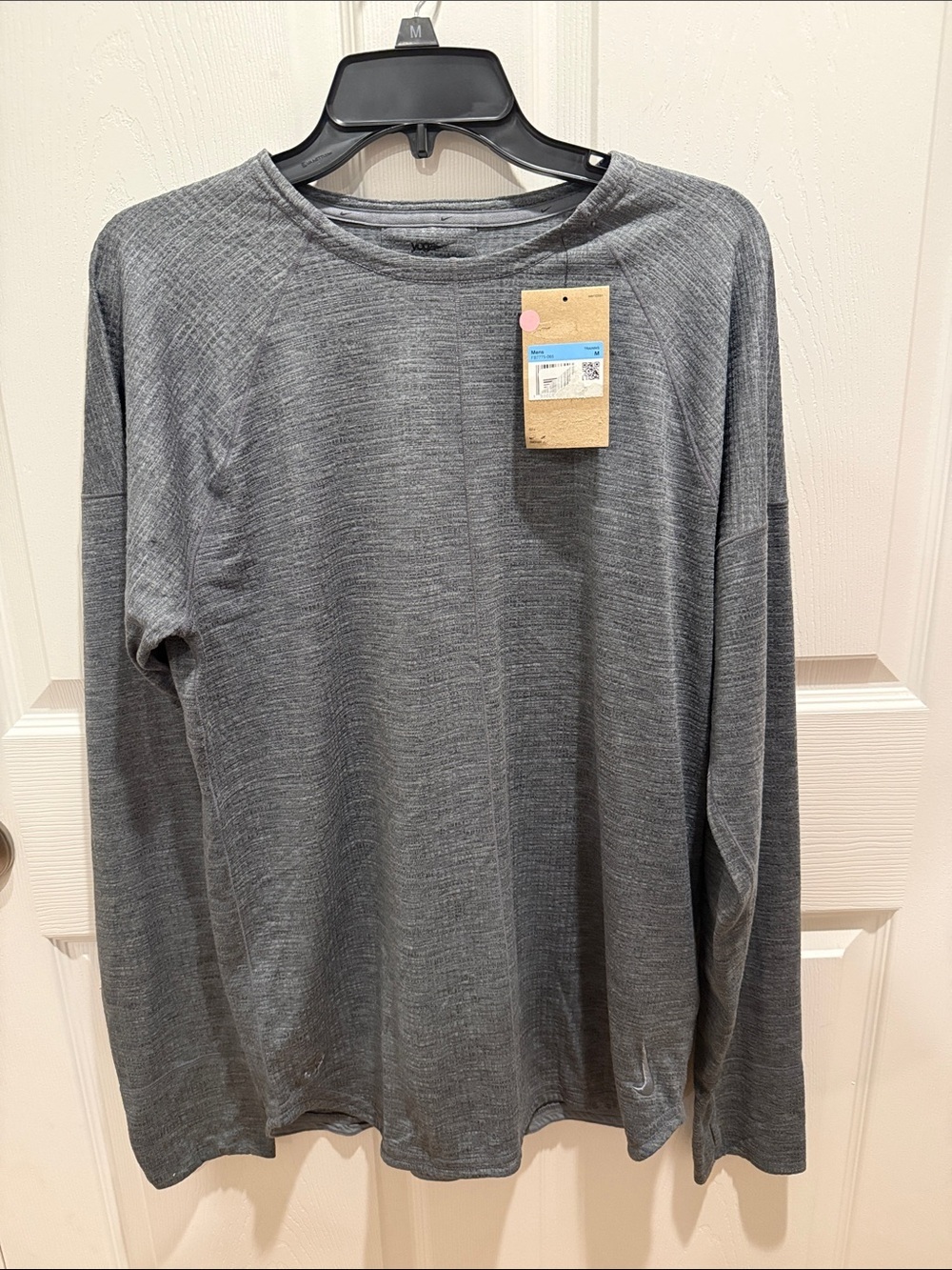 Nike Men's Long-Sleeve Crewneck Yoga - Gray